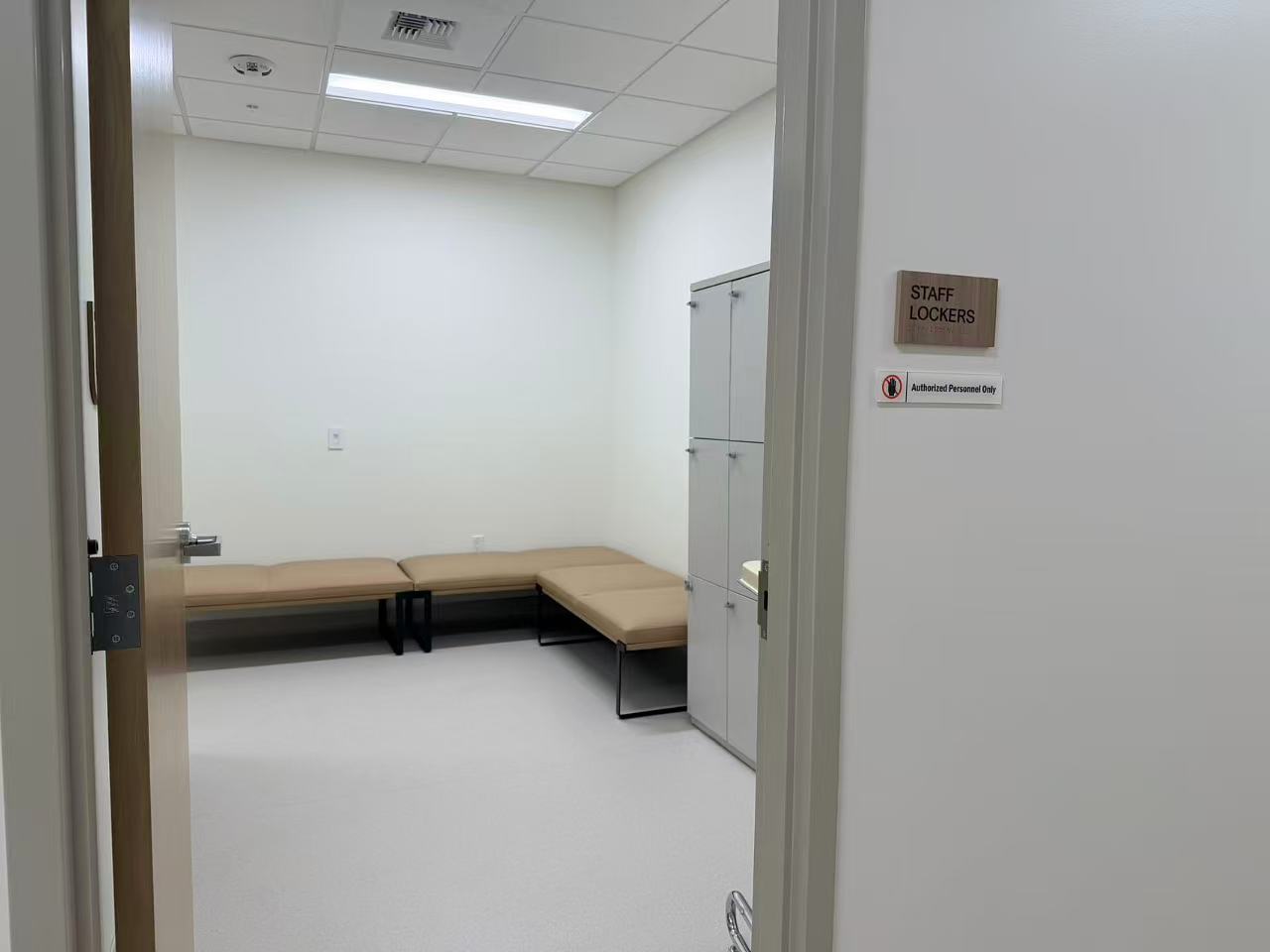 美国试管婴儿“冻卵转试管”全流程：职场女性的生育时间管理术